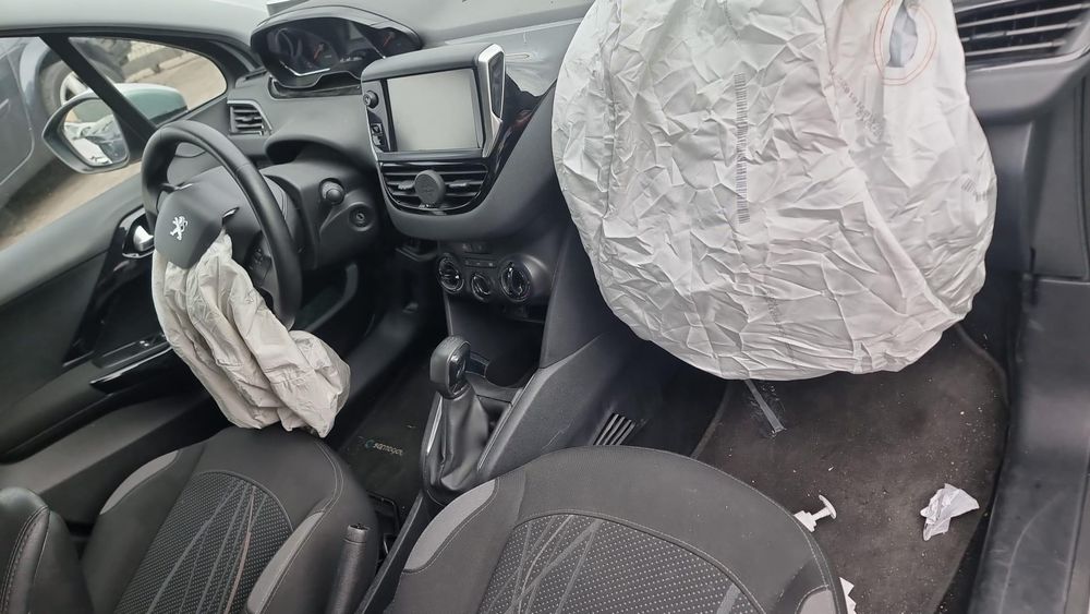 Peugeot 208 I (Ca_, Cc_) 1.4I | 2012 - 2019 - Disponível Para Peças