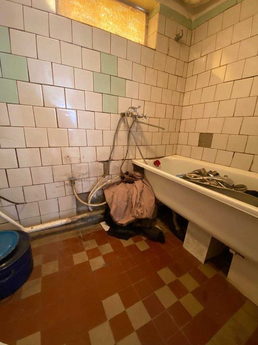 Продаж будинку в селі Острів, Білоцерківський район, розглядаємо Сертифікати