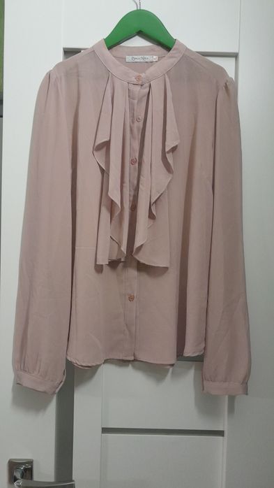 Гольфи  блузки  топи