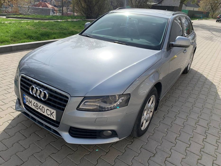 АУДІ  А4Б8 2.0 дизель  AVANT
