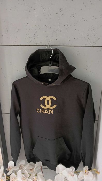 Bluza damska z kapturem r.M