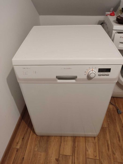 Sprzedam zmywarkę Electrolux