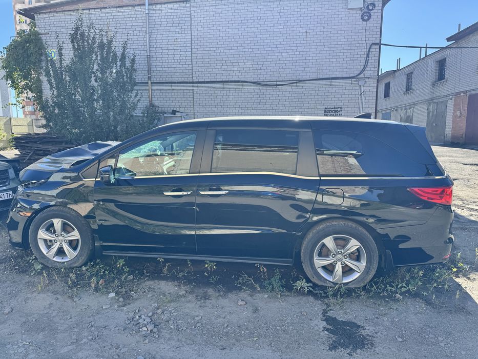 Honda Odyssey 2020 після ДТП