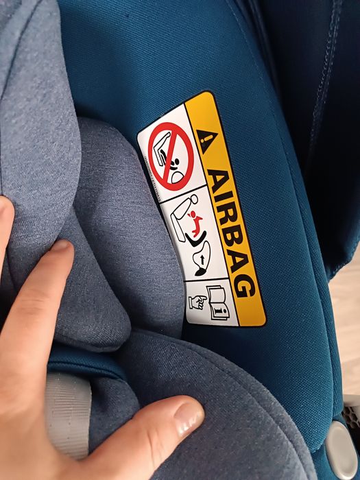 Автокрісло MAXI-COSI Pebble 360  В ідеальному стані