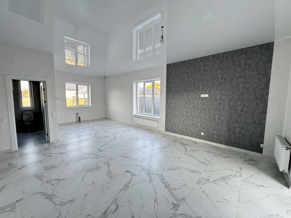 Будинок з гаражем та  РЕМОНТОМ 120м2 5 сот. Без КОМІСІЇ права сторона