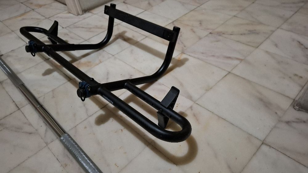 Barra de rosca musculação 155cm x 28mm Grip de 31mm. Barra desmontavel + Barra elevação porta amovível e com regulagem