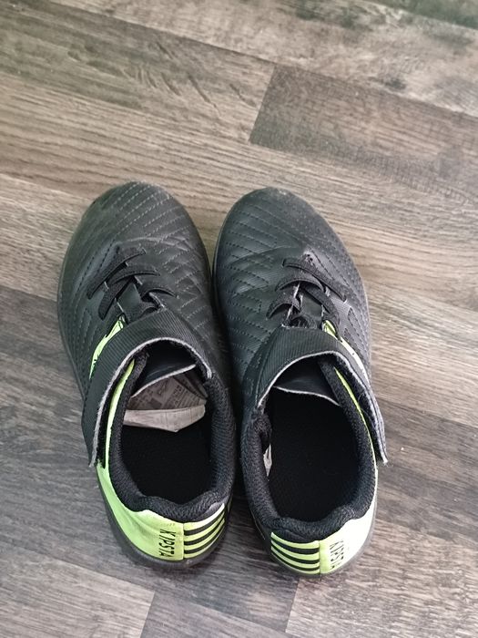 Buty piłkarskie 30 kipsta 100