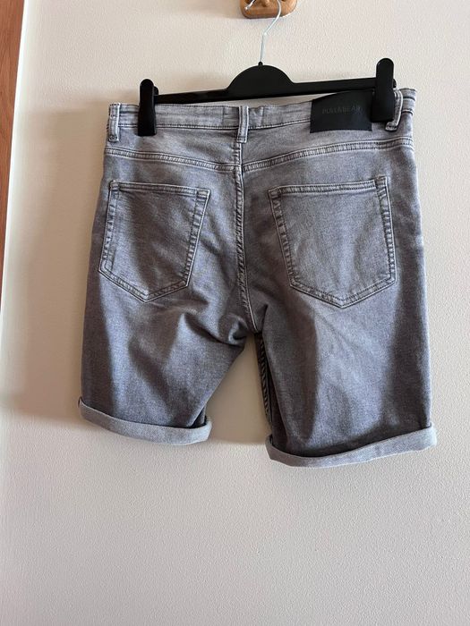 Calções straight cinzentos da Pull&Bear