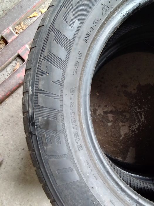 Cena za 2 Opony wielosezonowe 215/60r16 DELINTE