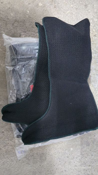 Gumowce grander black 0162 Nowe z ocieplaczem