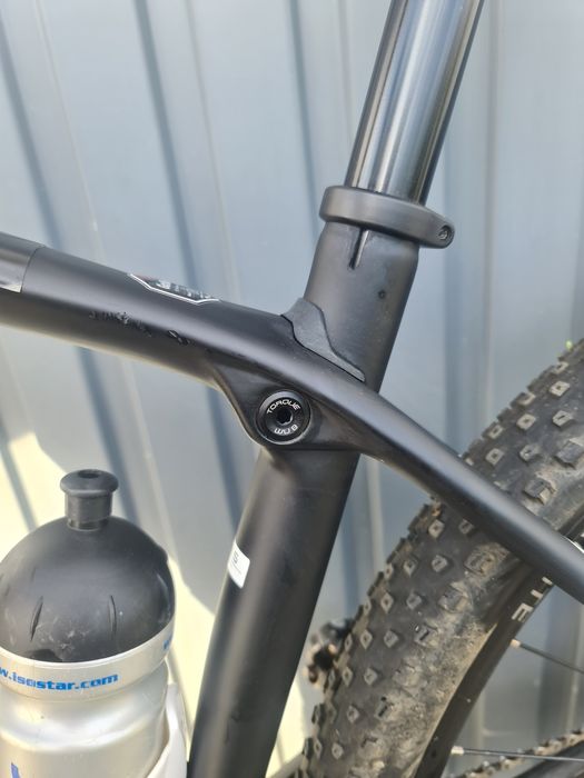 Vendo bicicleta  de btt Trek roda 29 carbono