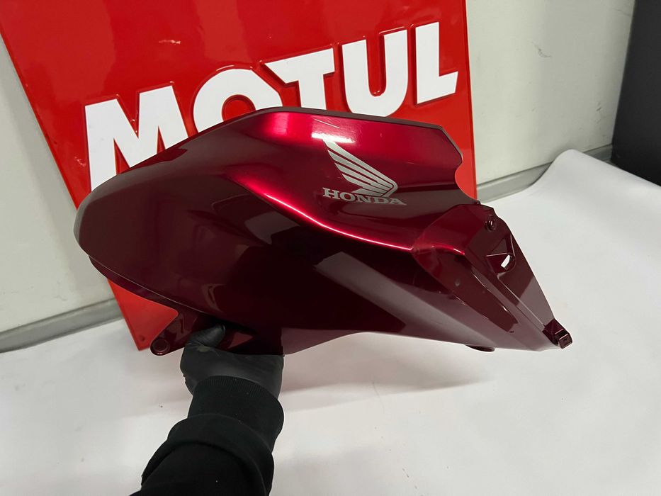 Honda CB 125R CB125R JC91 owiewka nakładka na zbiornik prawa oryginał