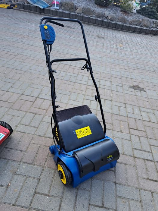 Wertykulator areator