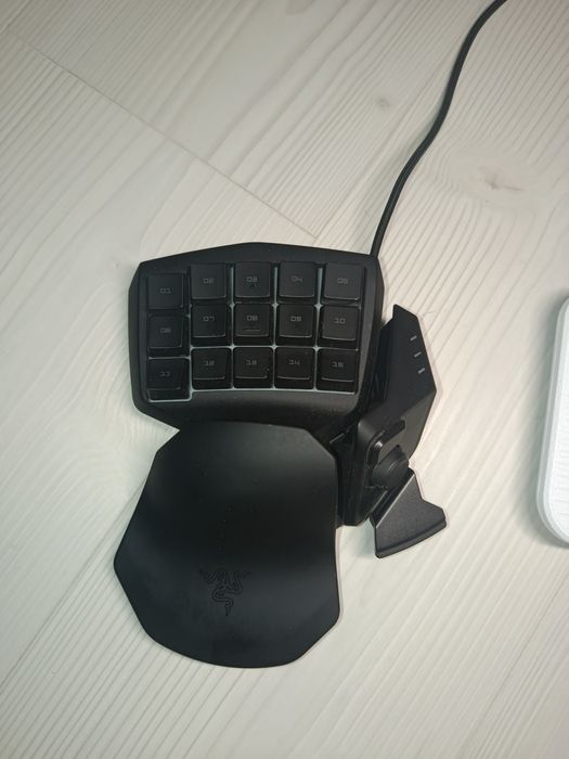 Razer Tartarus Expert кейпад
