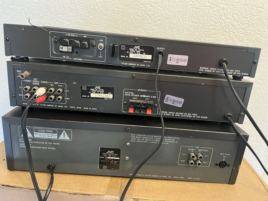 JVC wieza lata 80