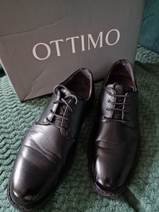 Buty OTTIMO czarne r.36