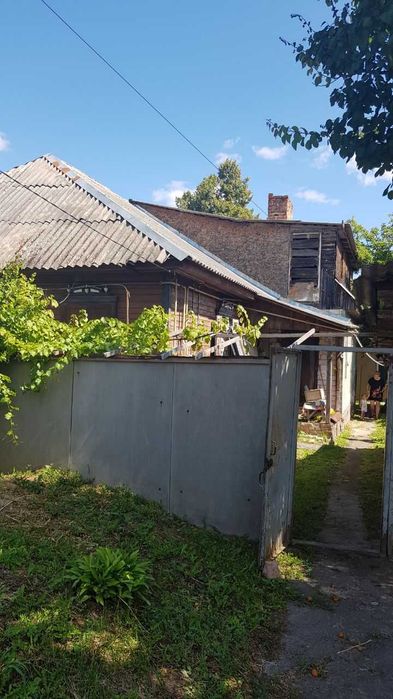 Частина будинку район вул. Льотна