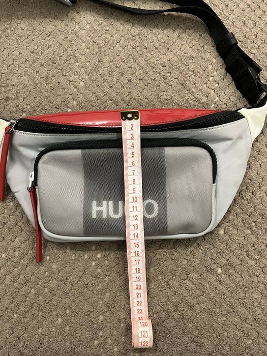 Женская серая поясная сумка-бананка HUGO Оригінал.