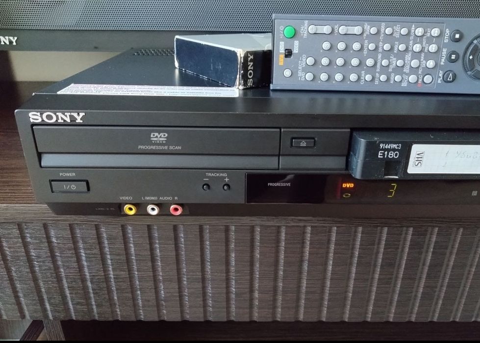 Відеомагнитофон Sony SLV-D380P Hi-Fi Stereo