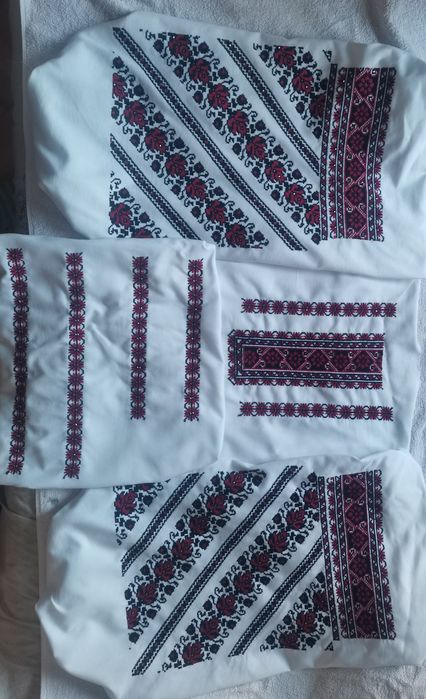 Вишивка одягу нитками і бісером  на замовлення