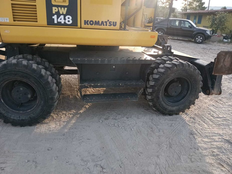 KOMATSU PW148 de 2016, em muito bom estado.