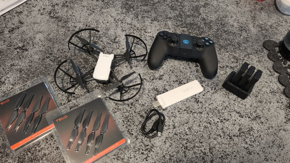 Dji ryze tello FMC + kontroler + walizka