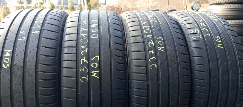 255/40/R20 Bridgestone Turanza T005