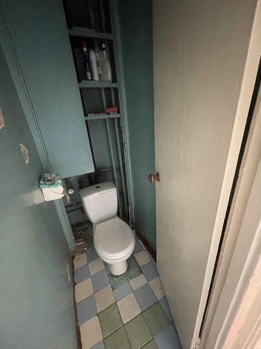Apartment in Kyiv - More