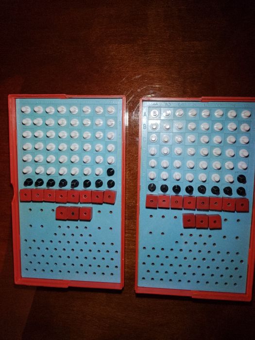 Настольные игры СССР Морской бой-шашки,Йога,головоломка Пифагор,новые