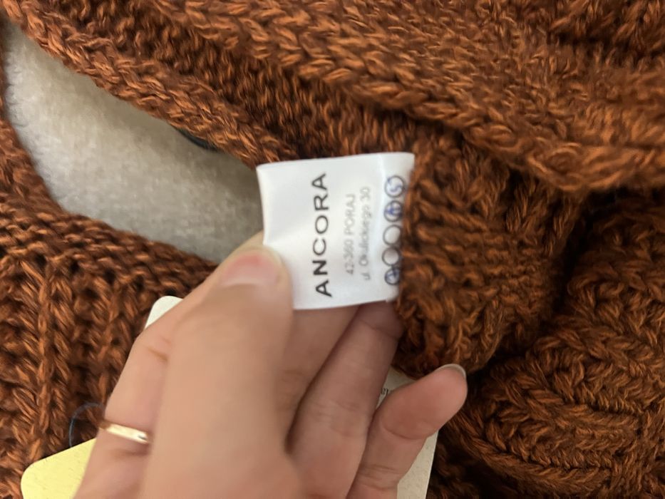Wełniane ponczo poncho narzuta ruda dziergana nowa z metką