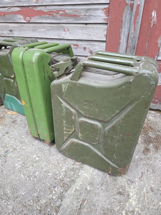 Kanister metalowy 20L