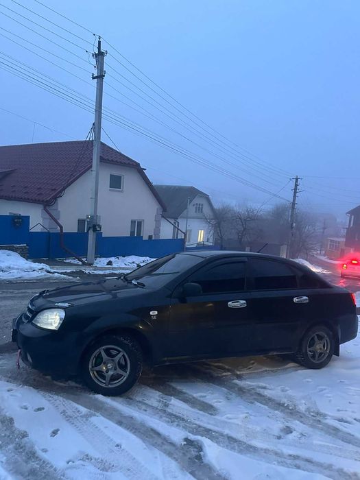 Шевролє лачеті 2008