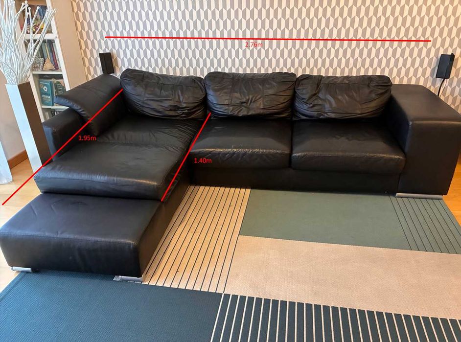 Sofá em pele preto com chaise long