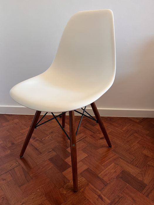 Cadeiras de jantar design escandinavo