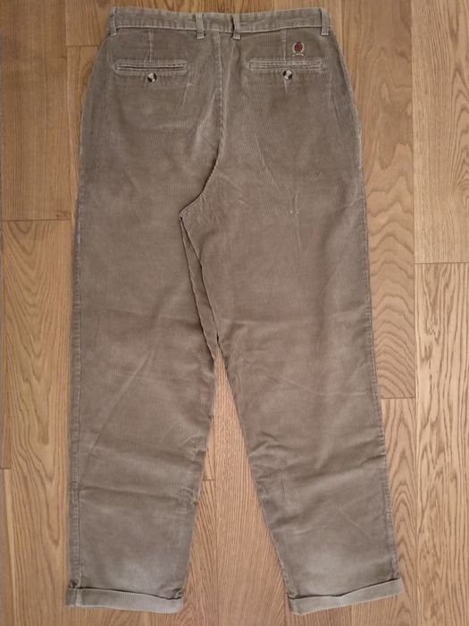 Tommy Hilfiger - spodnie sztruksowe męskie r. 33/32