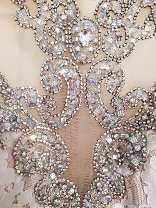 Продам весільну сукню