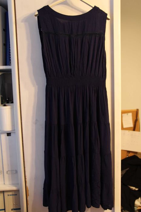 Granatowa sukienka, rozmiar L