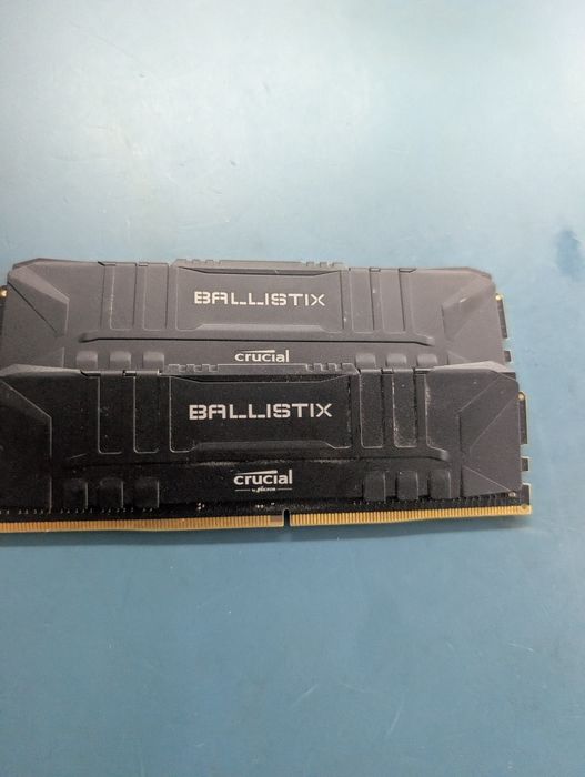 16 GB DDR4 Ballistix 3600 MHz (2×8 GB) – wydajne pamięci RAM do gier i pracy