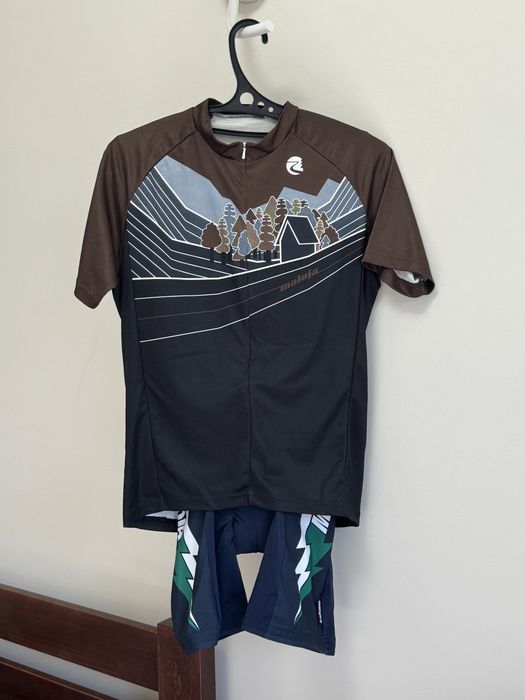 Вело форма джерсі і шорти maloja