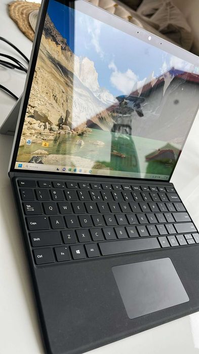 Tablet Microsoft Surface Pro8