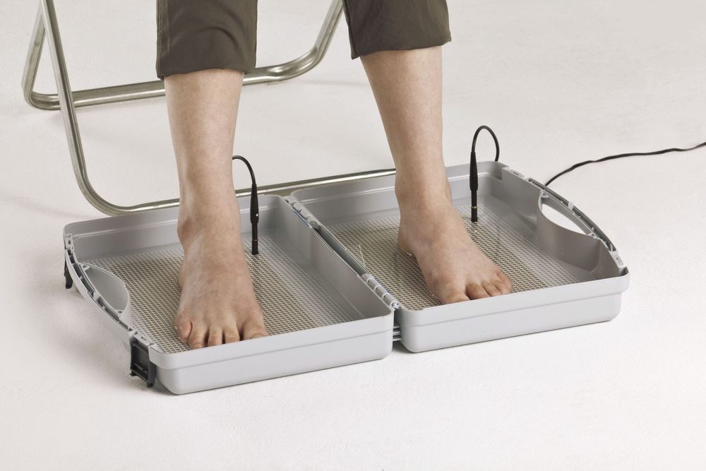 Aparelho de intoforese para transpirar de mãos e pés