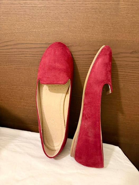 Sapatos sabrinas 38 e 39