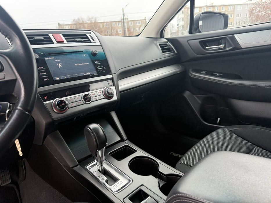 Subaru OUTBACK 2017r