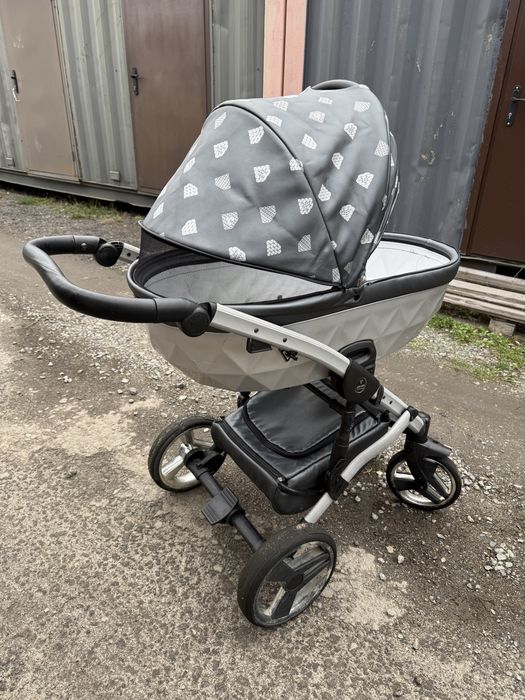 Дитяча коляска junama diamond 2 в 1 Сіра Люлька + Прогулка