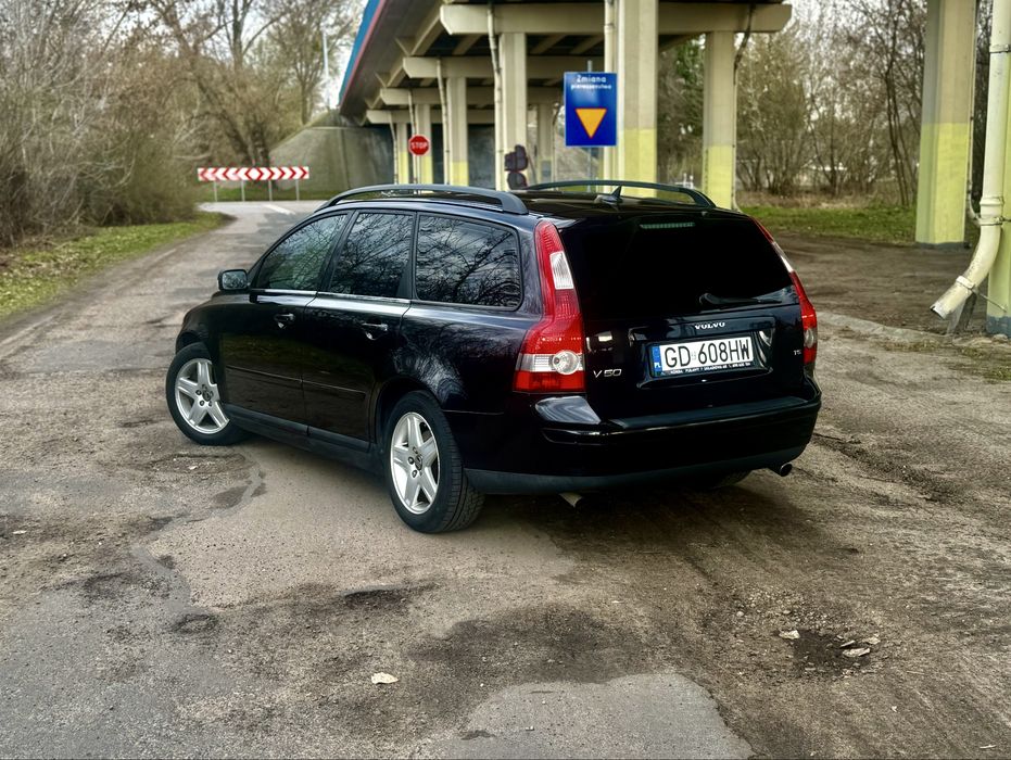 Volvo v50 2.5t summun