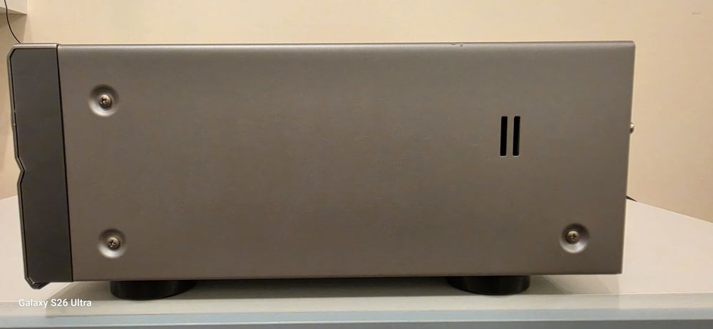 Amplituner Denon AVR-3806