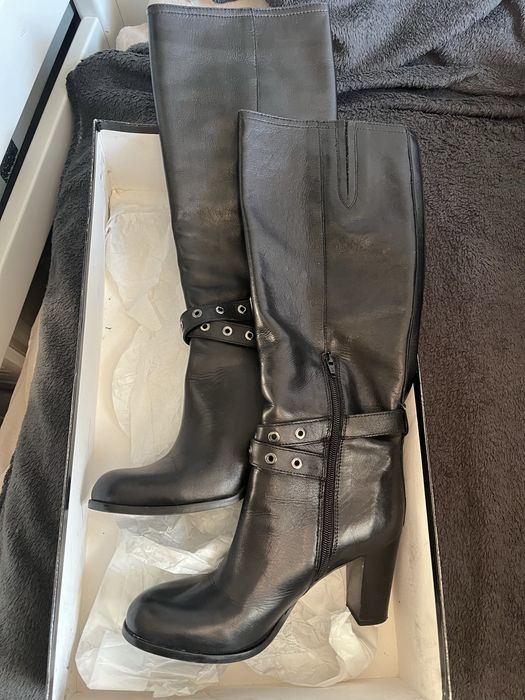 Продам женские сапоги Antonio Biaggi 39 размер