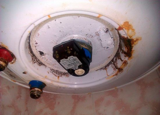 Приму в дар бак от потекшего бойлера