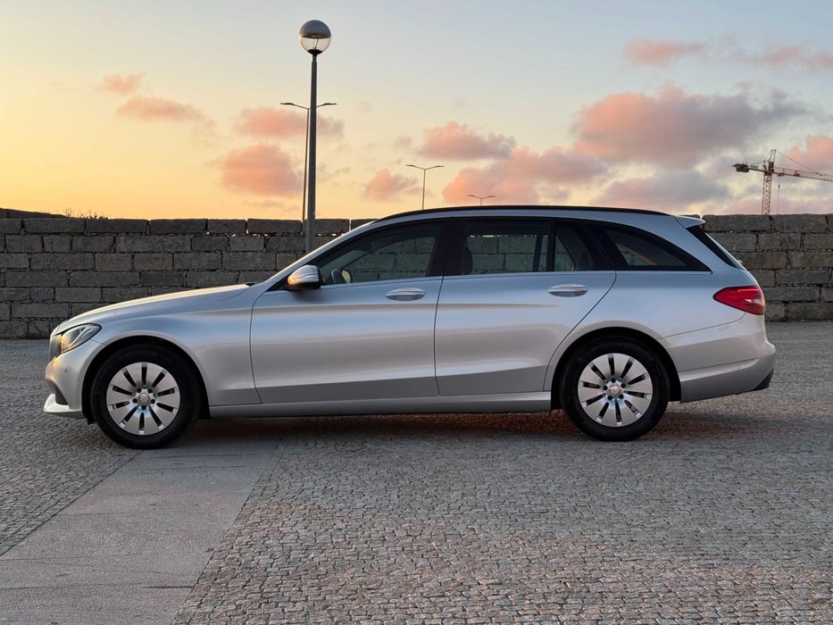 Mercedes-Benz C 180 BlueTEC Station 1.6 — Excelente estado