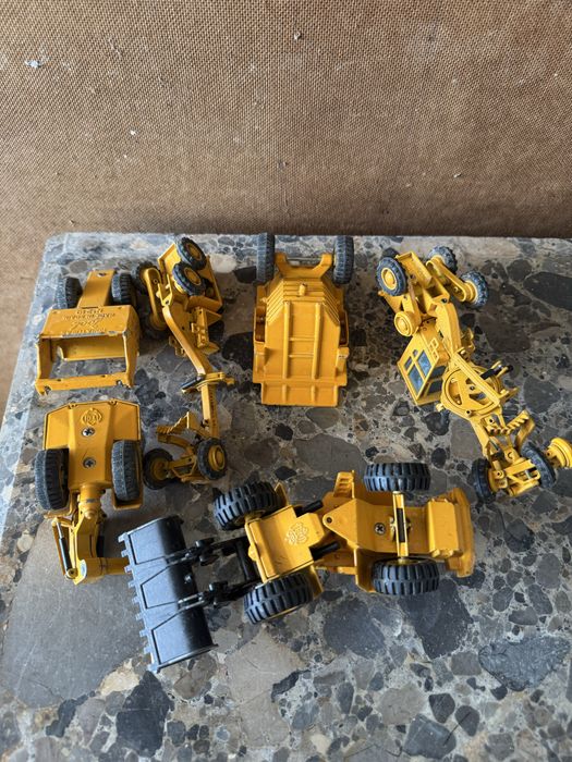 Lote de miniaturas Joal para peças